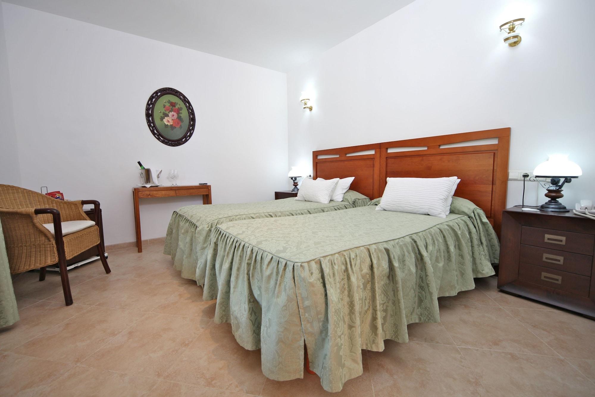 אספורלס Agroturismo Son Galceran (Adults Only) מראה חיצוני תמונה